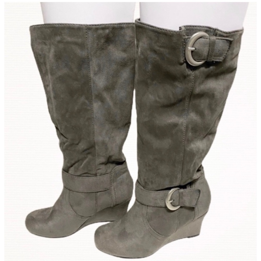 Aldo Women's slouchy tall grey boots wedge heel size 36 (6)
